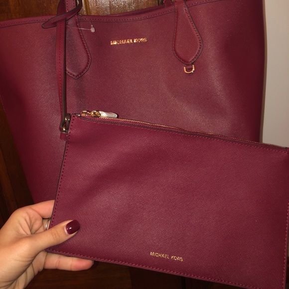 Michael Kors bag - Picture 3 of 4